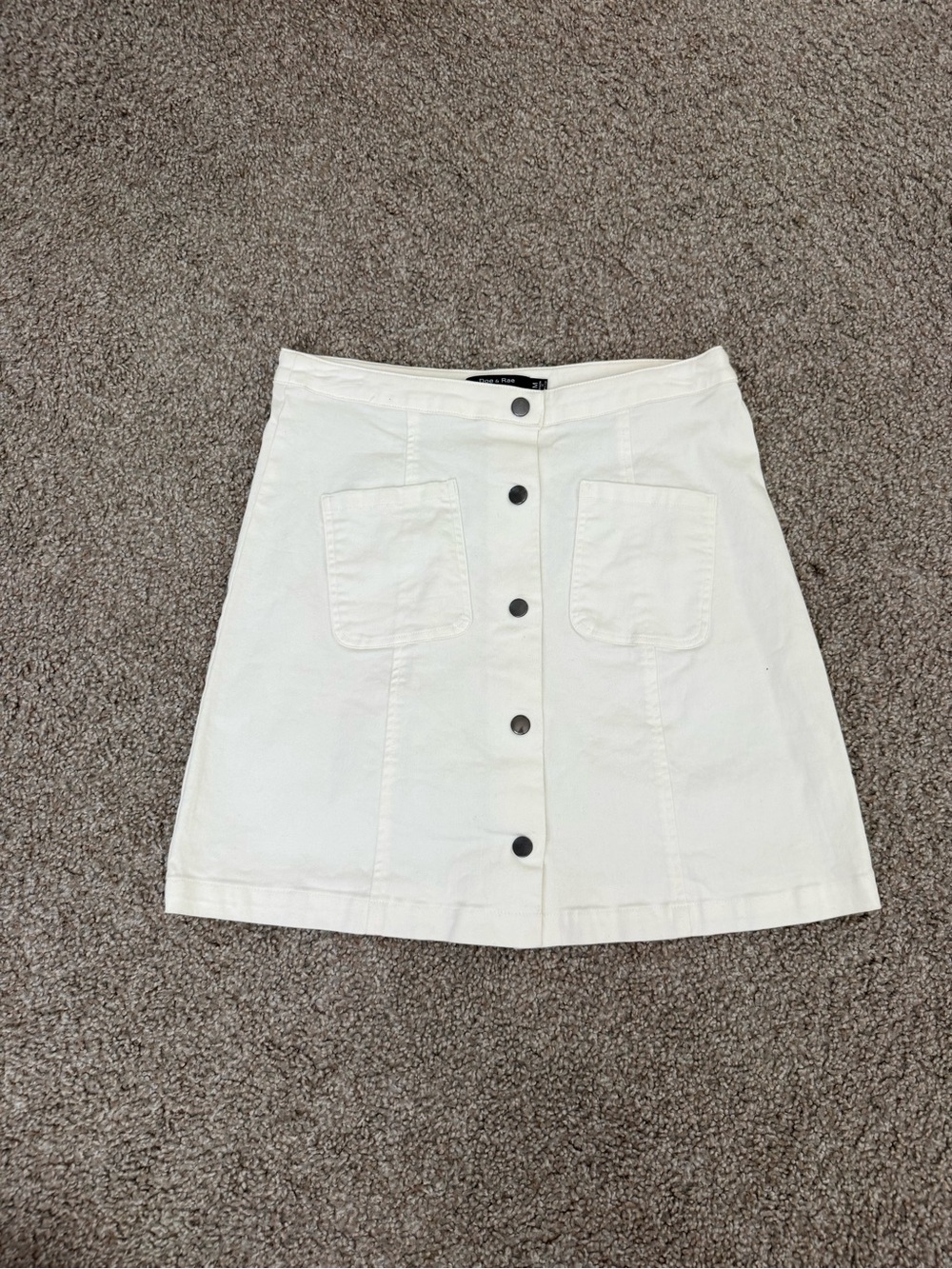 Doe & Rae Cream Button-Front A-Line Mini Skirt